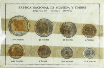 PESETA SYSTEM: ESTADO ESPAÑOL
Serie 8 monedas 10 Céntimos a 100 Pesetas. 1957. Diferentes estrellas. En cartón original de la F.N.M.T (reparación con...
