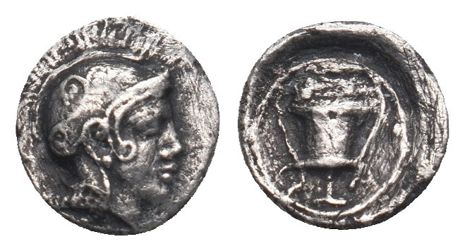 Lesbos, Methymna. AR Hemiobol. Circa 450-379 BC.
Obv: Helmeted head of Athena to...
