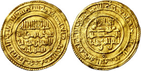 Almorávides. AH 493. Yusuf ibn Tashfin. Madinat Malaqa (Málaga). Dinar. (NVMISMA 237, página 294, nº 5, mismo ejemplar). Metal mal batido en pequeña z...