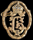 Bulgaria, Boris III Royal Monogram gold badge, by Eduard, with Odessa kokoshnik for 56 zolotnik, circa 1918, the crown set with four diamonds, 25mm, i...
