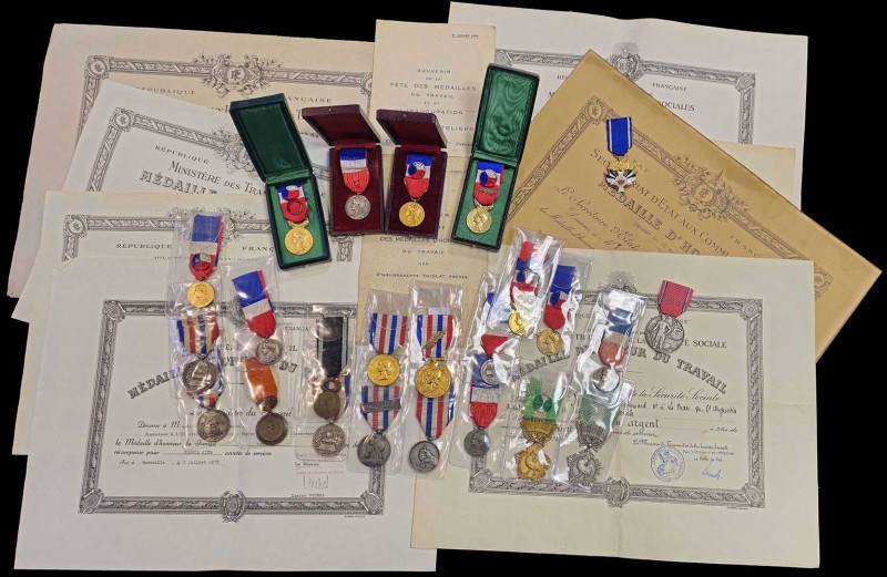 France, Ministerial and Related Medals of Honour (32) Médaille d’Honneur des Che...