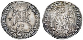 MONETE E MEDAGLIE DI ZECCHE ITALIANE 
 Napoli 
 Alfonso II d’Aragona, 1494-1495. Coronato, AR 3,93 g. ALFONSVS°II°D°GR°SICI°IER VN L’Arcangelo Miche...