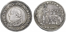 UNA PRESTIGIOSA COLLEZIONE DI MONETE DEI ROMANI PONTEFICI 
 Leone X (Giovanni de’Medici), 1513 – 1521 
 Quarto di ducato, AR 9,65 g. LEO·DECIMVS·PON...