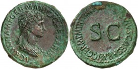 (42 d.C.). Agripina madre. Sestercio. (Spink 1906) (Co. 3) (RIC. 102, de Claudio). 28,52 g. Campos repasados y oxidación en reverso. Ex CNG 02/03/2005...