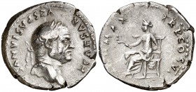 (75 d.C.). Vespasiano. Denario. (Spink 2301) (S. 366) (RIC. 772). 3,17 g. MBC.
