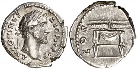 (146 d.C.). Antonino pío. Denario. (Spink 4079) (S. 345) (RIC. 137). 3,37 g. MBC+.