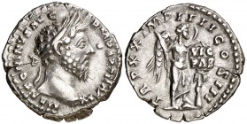(166 d.C.). Marco Aurelio. Denario. (Spink 4933) (S. 878) (RIC. 163). 3,36 g. Grieta. (MBC+).