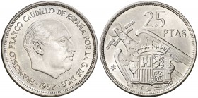 1957*61. Estado Español. 25 pesetas. (Cal. 32). 8,54 g. Rara. S/C-.
