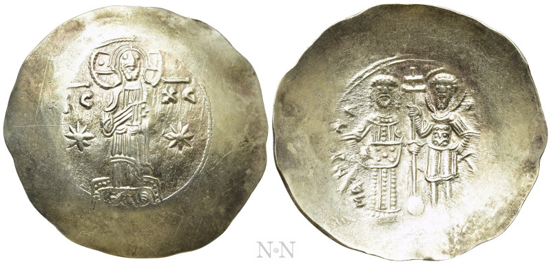 MANUEL I COMNENUS (1143-1180). EL Aspron Trachy. Constantinople. 

Obv: IC - X...