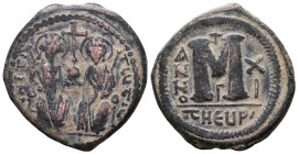 Byzantine Coins. Circa 6th - 11th Century AD.

Reference:

Condition: Very Fine

weight:16,3gr