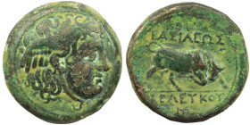 Seleukid Kings of Syria, Seleukos I Nikator (312-281 BC) AE Sardes.
Obv: Winged head of Medusa right.
Rev: BAΣIΛEΩΣ / ΣΕΛΕΥΚOY, Bull butting right.
Re...