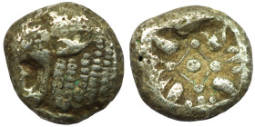 Miletos AR Obol, c. 525-475 BC Miletos, Ionia. AR Obol . c. 525-475 BC. Obv. Forepart of lion left. Rev. Stellate pattern in incuse square.
Weight 0,7...