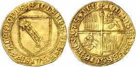 Juan II (1406-1454). Sevilla. Dobla de la banda. (AB. 617.1 var) (M.R. 16.7 var). 4,48 g. Leones coronados. Flan grande. Atractiva. Raras leyendas. EB...