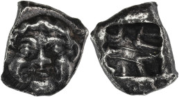 GRÈCE ANTIQUE - GREEK
Mysie, Parion. Drachme ND (c.450 av. J.-C.), Parion.
SNG Delepierre 2526 ; Argent - 3,39 g - 14 mm - 12 h
Sur un flan quadrangul...