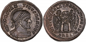 EMPIRE ROMAIN - ROMAN
Constantin Ier (307-337). Nummus AE19 319, Arles.
RIC.190 ; Bronze - 3,62 g - 19 mm - 6 h
Avec légère argenture. Superbe.
