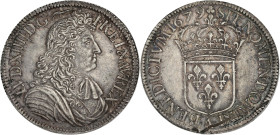 FRANCE / CAPÉTIENS - FRANCE / ROYAL
Louis XIV (1643-1715). Écu à la cravate, 2e émission par F. Warin 1679, A, Paris.
Dy.1493 - G.210 - Dav.3805 ; Arg...