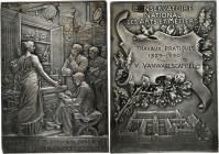 FRANCE
IIIe République (1870-1940). Plaque pour le Conservatoire National des Arts et Métiers par Patey 1930, Paris.
Bronze argenté - 100,60 g - 48 X ...
