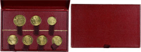 FRANCE
IVe République (1947-1958). Coffret de 7 essais Guiraud et Concours de 20 francs 1950, Paris.
Cupro-aluminium
Intéressant coffret comprenant le...