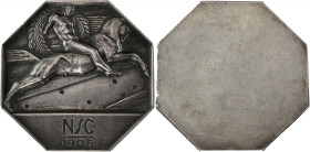 HONGRIE - HUNGARY
François-Joseph Ier (1848-1916). Médaille N.S.C, National Sporting Club par Gorontser 1906.
Bronze argenté - 44,58 g - 46 mm - 12 h
...