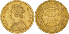 INDES BRITANNIQUES - BRITISH INDIES
Victoria (1837-1901). 1 mohur 1862.
Fr.1598 ; Or - 11,58 g - 26 mm - 12 h
Trace de monture sur la tranche à 12h. A...