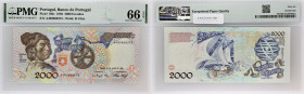 PORTUGAL
2000 escudos 16 juillet 1992.
P.186c.
Alphabet A - numéro 489668373, avec le portrait de Bartholomeu Dias (navigateur portugais) sur le côté ...