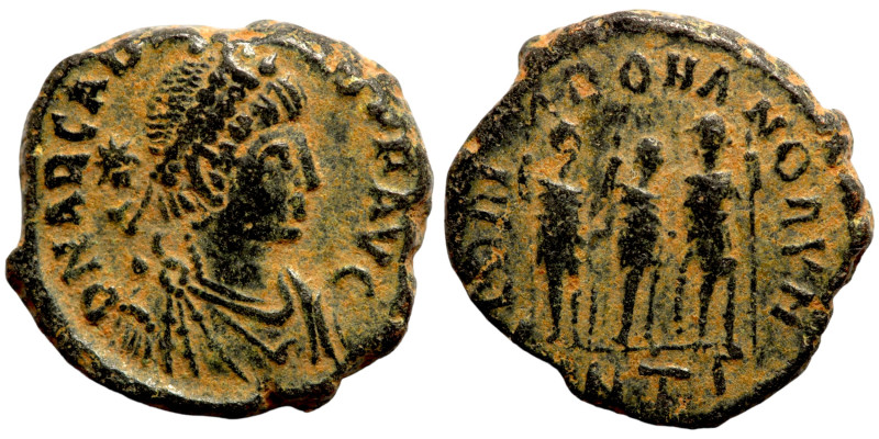 Arcadius (AD 383 - 388). AE Follis

13mm 2,25g
