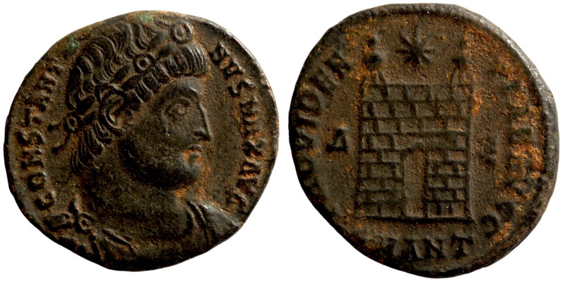 Constantinus II. (351-354 AD). Follis.

20mm 2,87g