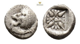IONIA, Miletos (Circa Late 6th-early 5th century BC) AR Diobol (9,6 mm, 1,2g)Obv: Forepart of lion right, head reverted.Rev: Stellate pattern within i...
