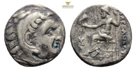Kingdom of Macedon, Alexander III \'the Great\' AR Drachm. (3.7 g. 17,6 mm.)Head of Herakles right, wearing lion skin headdressRev. Zeus Aëtophoros se...
