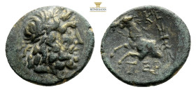 Greek PISIDIA, Termessos (Circa 40/39 BC) AE Bronze (20 mm, 4,7 g.)Obv: Laureate head of Zeus to rightRev: Forepart of bridled horse to left; KZ (date...