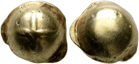 NORTHWEST GAUL. Senones. 2nd-early 1st century BC. Stater (Gold, 13 mm, 7.00 g), 'Gallo-Belgic Bullet' or 'Globular Cross' type. Convex surface with c...