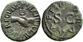 Augustus, 27 BC-AD 14. Quadrans (Copper, 18 mm, 3.12 g, 11 h), Pulcher, Taurus, and Regulus, as III viri monetales, Rome, 8 BC. PVLCHER•TAVRVS•REGVLVS...