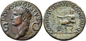 Divus Augustus, died AD 14. Dupondius (Orichalcum, 30 mm, 13.25 g, 6 h), struck under Gaius (Caligula), 37-41. DIVVS•AVGVSTVS / S - C Radiate head of ...