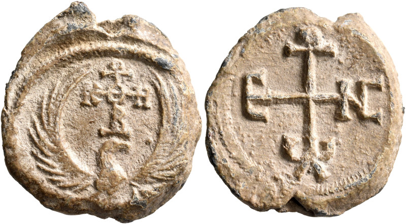 Leon, 7th century. Seal (Lead, 30 mm, 16.83 g, 1 h). Cruciform monogram of ΘЄOTO...