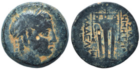 SELEUKID KINGS of SYRIA. Demetrios II Nikator, First reign, 146-138 BC. Ae (bronze, 5.65 g, 18 mm), Uncertain mint. Laureate head of Apollo right. Rev...