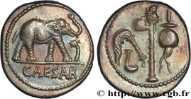 JULIUS CAESAR
Type : Denier 
Date : 49 AC. 
Mint name / Town : Gaule ou Italie 
Metal : silver 
Millesimal fineness : 950  ‰
Diameter : 18  mm
Orienta...