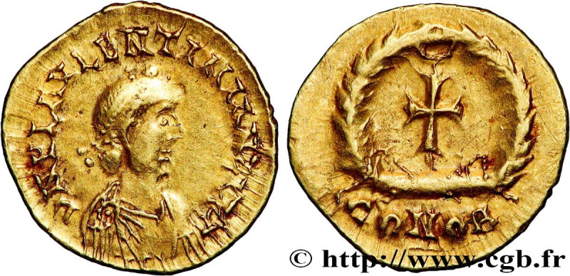 VALENTINIAN III
Type : Tremissis 
Date : c. 450 
Mint name / Town : Rome ou Rave...