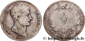 PREMIER EMPIRE / FIRST FRENCH EMPIRE
Type : 5 francs fauté Napoléon Empereur, type intermédiaire, double frappe contremarquée d’une fleur de Lys  
Dat...