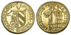 NÜRNBERG Stadt Umgeld-Goldgulden o.J. (um 1630). Das dritte Stadtwappen, darüber V (= Umgeld) / St. Laurentius von vorn stehend mit großem Rost und Bu...
