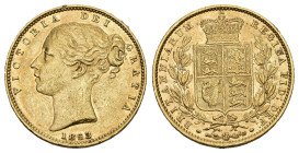 GREAT BRITAIN VICTORIA, 1837-1901. Sovereign 1853, London. 7.98 g. Hill 36. Spink sehr schön bis vorzüglich