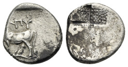 Thrace, Byzantion. Half Siglos circa 340-320 BC, AR 14.60 mm, 2.44 g.
About VF