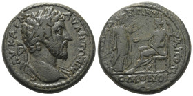 Phrygien. Synnada - Homonoia mit Hierapolis. Marcus Aurelius (161 - 180 n. Chr.).

 Bronze.
Vs: Büste des Marcus Aurelius mit Drapierung über der S...
