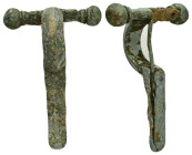 ANCIENT GREEK BRONZE FIBULA.(3th-2th Century BC).Ae.

Condition : Good very fine.

Weight : 31.46 gr
Diameter : 68 mm