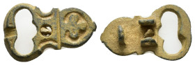 BYZANTINE BRONZE MILITARY BUCKLE.(7st-9th century).Ae.

Condition : Good very fine.

Weight : 8.09 gr
Diameter : 33 mm