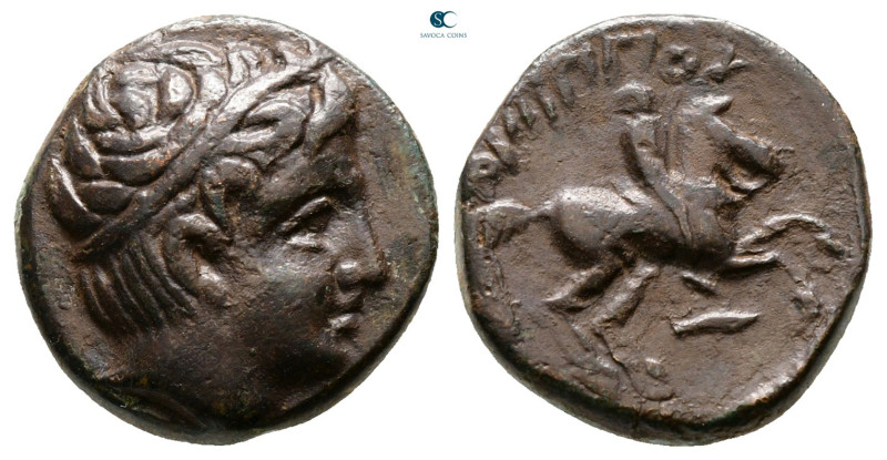Kings of Macedon. Uncertain mint. Philip II of Macedon 359-336 BC. 
Bronze Æ
...