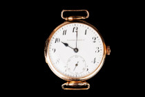 Tavannes Watch CO, Gold 56.
Period of the reign of Emperor Nicholas II. Movement with five ruby stones. The watch is fully functional after service.
