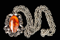 Baltic amber in a melchior setting with a chain. Riga jewelry factory. Author's work. Latvia, 1970th. USSR. Weight 79 gr
Excellent