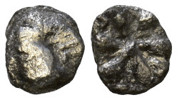 Aiolis, Kyme. Circa 400-350 BC. AR 6mm, 0,16g.