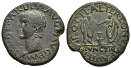 HISPANIA ANTIGUA. ILICI. Tiberio. As. A/ Cabeza a izq.; TI CAESAR DIVI AVG F AVG P M. R/ Dos figuras togadas dándose la mano encima de timiaterio, deb...