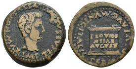 HISPANIA ANTIGUA. ITALICA. Tiberio. As. A/ Cabeza a der.; TI CAESAR AVGVSTVS PONT MAX IMP. R/ Altar con PROVIDE/NTIAE/AVGVST; MVNIC ITALIC. AE 14,5 g....
